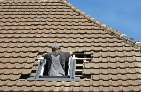 Pose de velux - Cerisé